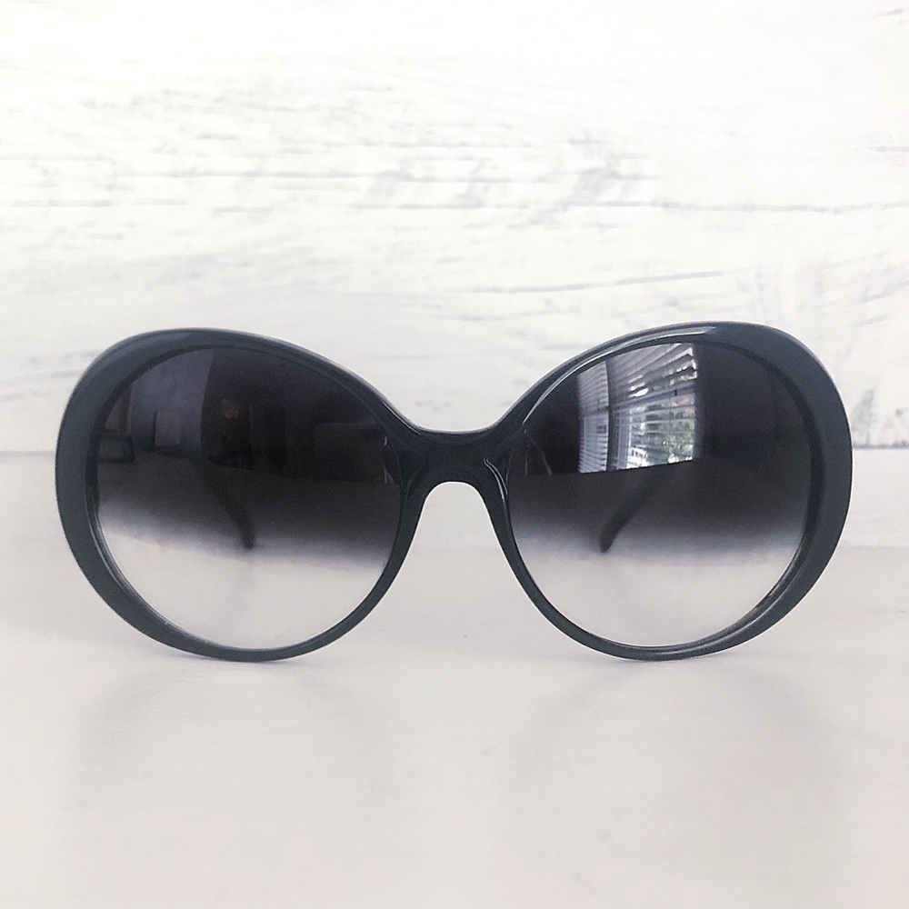 Freudenhaus Star sunglass in black